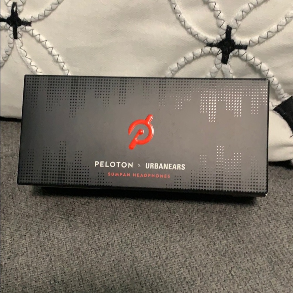 Peloton Urbanears Sumpan headphones
